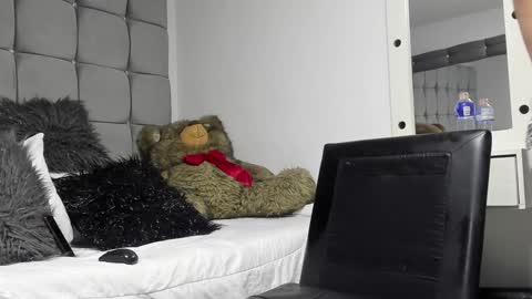 Snapshot of rolito18_ chatting on 01.02.25 twink juli online show from 01.02.25