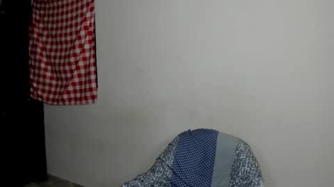 rolling_05 online show from 02.20.26