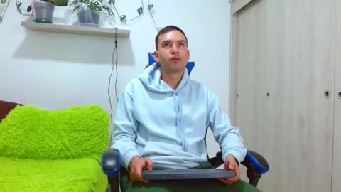 rolos_hot32 online show from 01.12.26