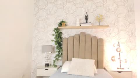   online show from 02.20.25