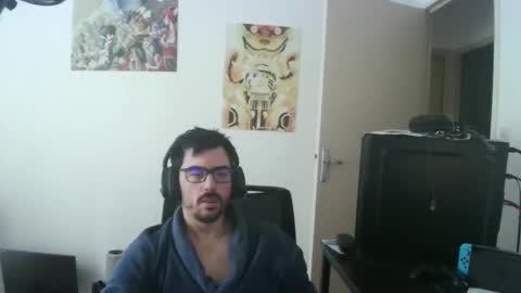 Snapshot of romainb72 chatting on 01.25.25 romainb72 online show from 01.25.25