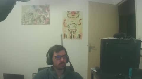 Snapshot of romainb72 chatting on 01.31.25 romainb72 online show from 01.31.25