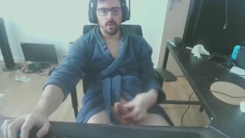 Snapshot of romainb72 chatting on 02.12.25 romainb72 online show from 02.12.25