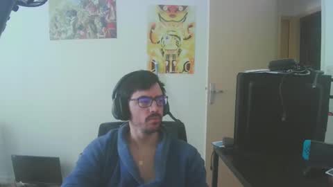 Snapshot of romainb72 chatting on 02.27.25 romainb72 online show from 02.27.25