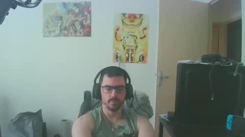 Snapshot of romainb72 chatting on 03.07.25 romainb72 online show from 03.07.25