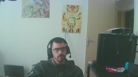 Snapshot of romainb72 chatting on 03.10.25 romainb72 online show from 03.10.25