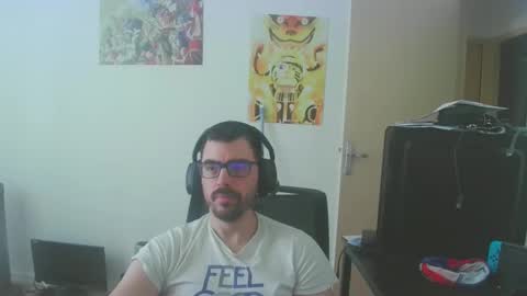 Snapshot of romainb72 chatting on 03.11.25 romainb72 online show from 03.11.25