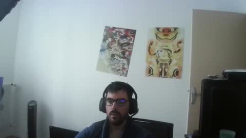 Snapshot of romainb72 chatting on 09.11.25 romainb72 online show from 09.11.25