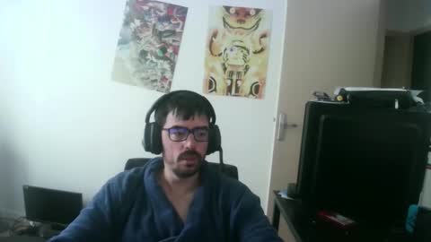 Snapshot of romainb72 chatting on 10.12.25 romainb72 online show from 10.12.25