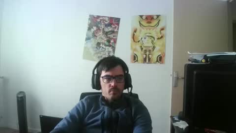 Snapshot of romainb72 chatting on 10.23.25 romainb72 online show from 10.23.25