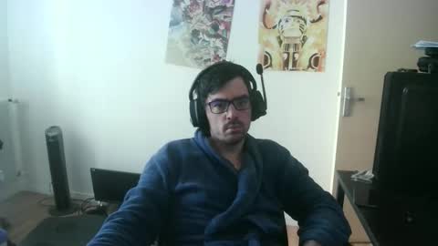 Snapshot of romainb72 chatting on 11.20.25 romainb72 online show from 11.20.25