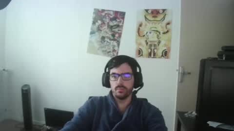 Snapshot of romainb72 chatting on 12.01.25 romainb72 online show from 12.01.25