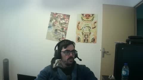 Snapshot of romainb72 chatting on 01.11.26 romainb72 online show from 01.11.26