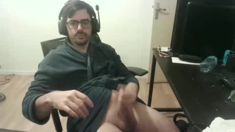 Snapshot of romainb72 chatting on 02.05.26 romainb72 online show from 02.05.26