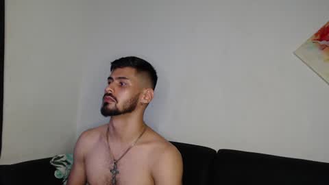 Snapshot of romanphoenix chatting on 01.23.25 Roman online show from 01.23.25