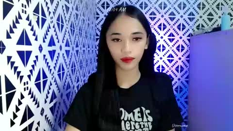 Snapshot of romanticslutxxx chatting on 02.23.25 empress online show from 02.23.25