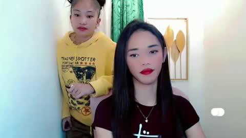 Snapshot of romanticslutxxx chatting on 01.10.26 empress online show from 01.10.26