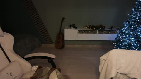 Romeo online show from 01.04.25