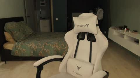 Romeo online show from 02.24.25