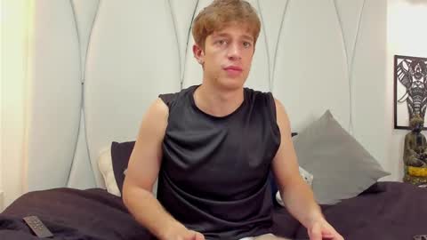 Snapshot of romeo_ricci1 chatting on 12.27.24 Romeo Ricci online show from 12.27.24