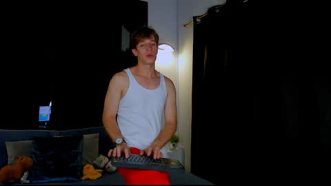 Snapshot of romeo_ricci1 chatting on 01.20.25 Romeo Ricci online show from 01.20.25