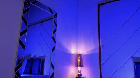 Snapshot of romeo_ricci1 chatting on 01.21.25 Romeo Ricci online show from 01.21.25