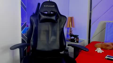 Snapshot of romeo_ricci1 chatting on 01.23.25 Romeo Ricci online show from 01.23.25