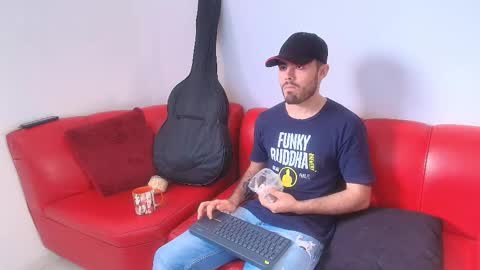 Snapshot of romeo_sexxx_ chatting on 01.13.25 romeo_sexxx_ online show from 01.13.25