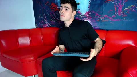 Snapshot of romeo_sexxx_ chatting on 02.02.25 romeo_sexxx_ online show from 02.02.25