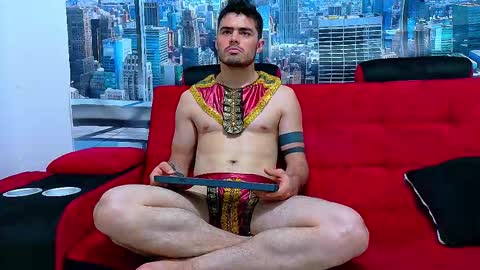 Snapshot of romeo_sexxx_ chatting on 02.14.25 romeo_sexxx_ online show from 02.14.25