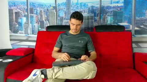 Snapshot of romeo_sexxx_ chatting on 03.04.25 romeo_sexxx_ online show from 03.04.25