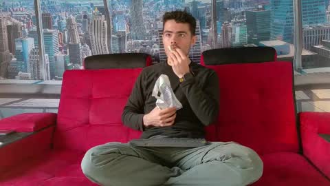 Snapshot of romeo_sexxx_ chatting on 03.05.25 romeo_sexxx_ online show from 03.05.25