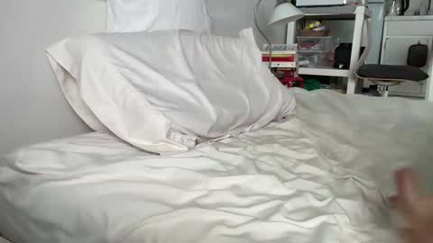 romeodiamond online show from 12.18.24