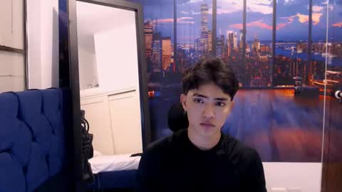 Romeo online show from 10.06.25