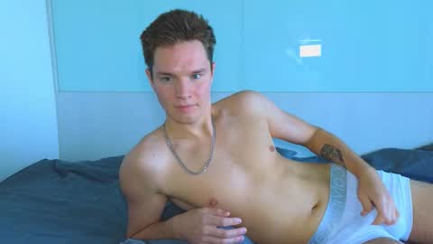 Snapshot of romeosilver chatting on 10.24.25 Romeo online show from 10.24.25