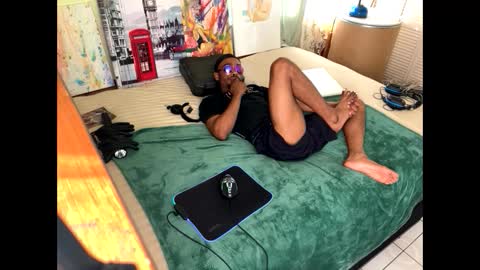 Snapshot of romeotyn chatting on 02.16.25 romeotyn online show from 02.16.25