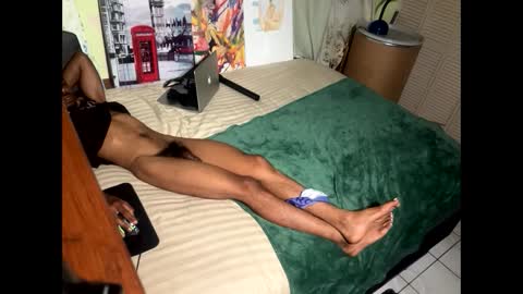 Snapshot of romeotyn chatting on 02.18.25 romeotyn online show from 02.18.25