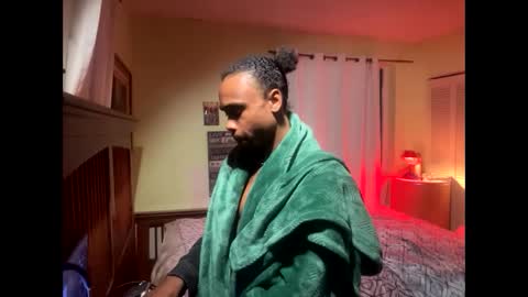 Snapshot of romeotyn chatting on 02.22.25 romeotyn online show from 02.22.25