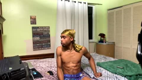 Snapshot of romeotyn chatting on 02.24.25 romeotyn online show from 02.24.25