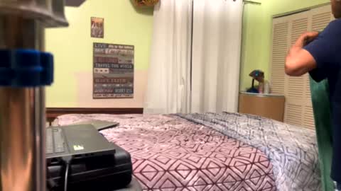 Snapshot of romeotyn chatting on 02.25.25 romeotyn online show from 02.25.25