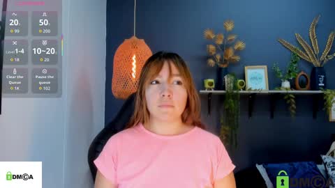 Snapshot of romi01_ chatting on 10.03.25 romi online show from 10.03.25
