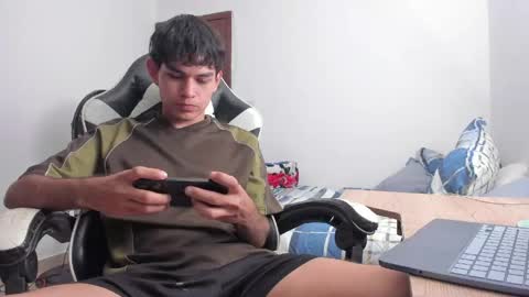 Snapshot of ronaldmq20 chatting on 05.28.26 Ronaldo online show from 05.28.26