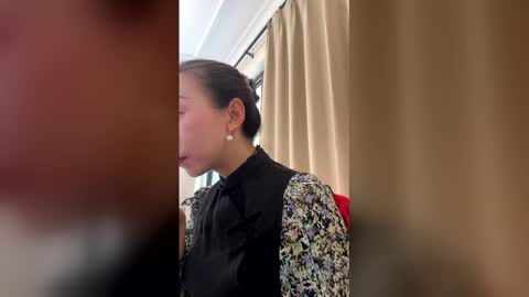 Snapshot of rongrong0329 chatting on 05.09.26 sui sui online show from 05.09.26