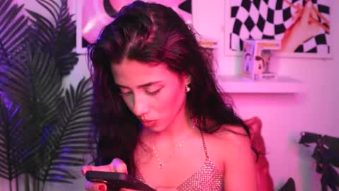 Roni online show from 12.17.24