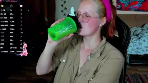 Snapshot of roniya_v chatting on 07.22.26 Spicy lady Kristy online show from 07.22.26