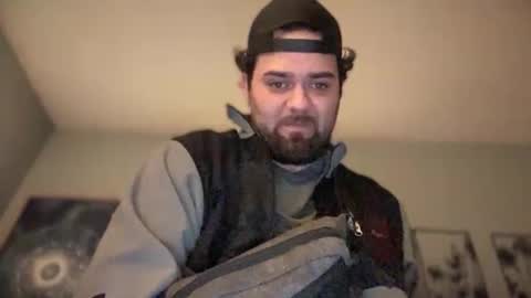 Snapshot of ronnyvzla2 chatting on 12.03.24 Ronny Smokey online show from 12.03.24