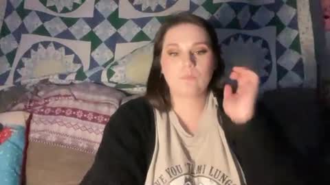 Snapshot of ronnyvzla2 chatting on 12.14.24 Ronny Smokey online show from 12.14.24