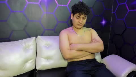  MIA AND PAUL online show from 02.09.25