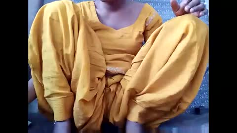 roop_sexy642 online show from 03.25.26