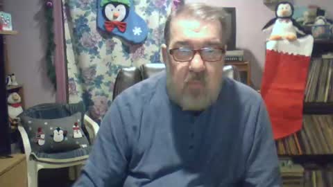 Snapshot of ropeandmore2 chatting on 12.12.24 Rope online show from 12.12.24